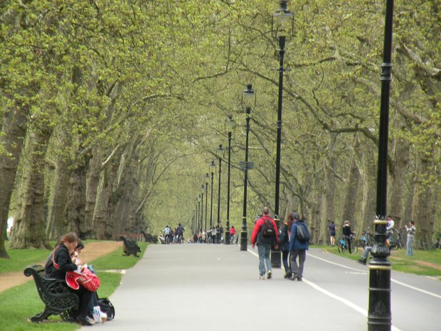  alignement de lampadaires, Hyde Park